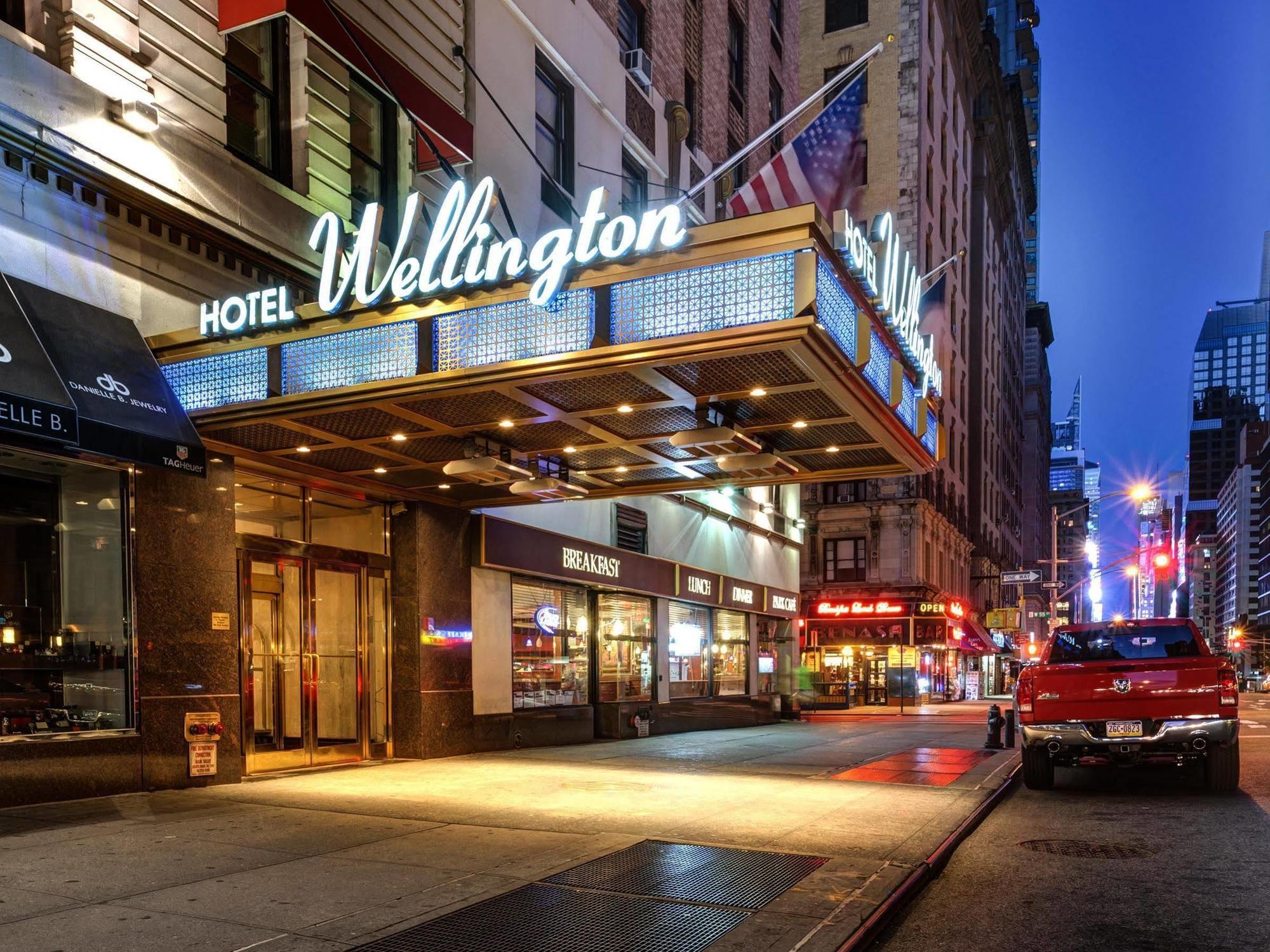 Wellington Hotel New York Extérieur photo